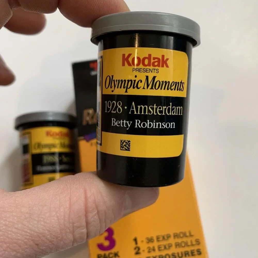Kodak Royal Gold 200 ISO 35mm Color Film 2- 24 Exp Rolls EXPIRED 05/1998 OPEN